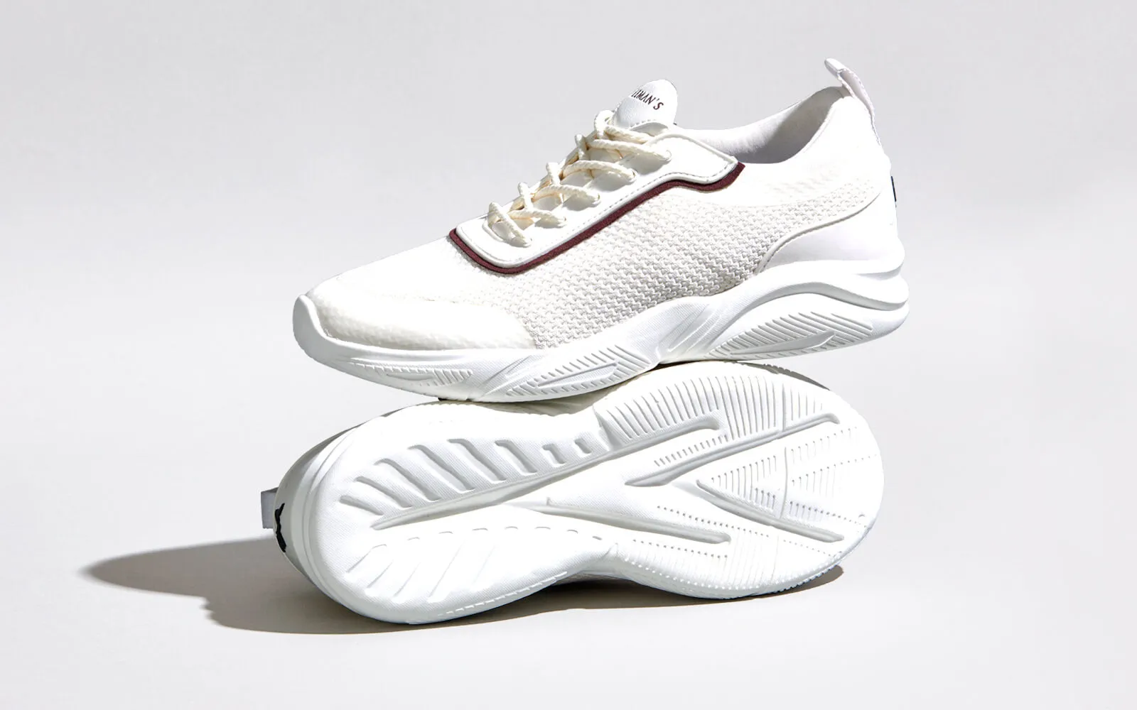 Max Hybrid Sneakers : White