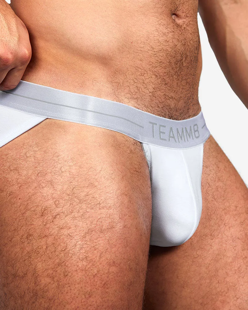 Teamm8 Icon Sport brief modal white